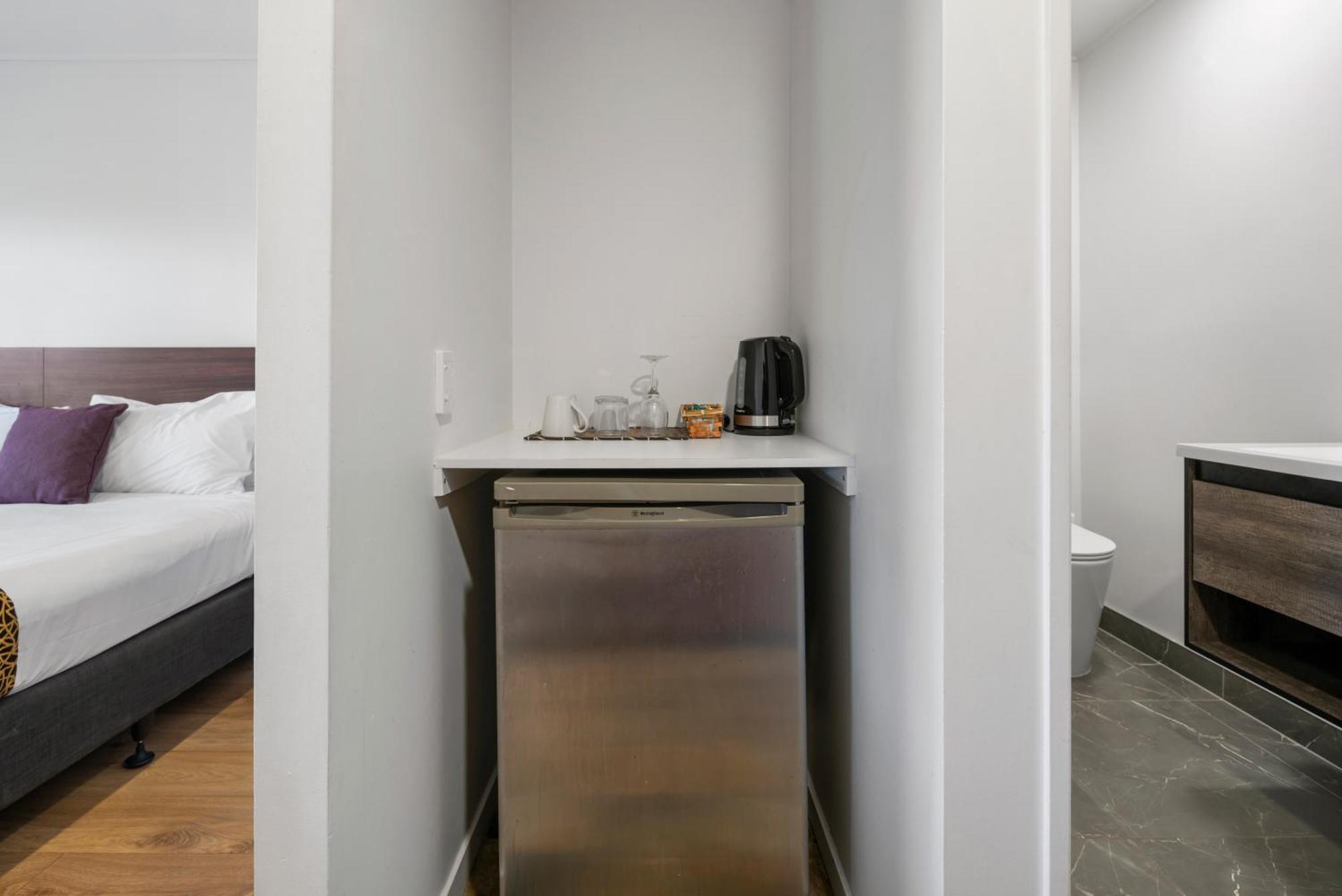 Standard Twin Room,1743159195:JPEG